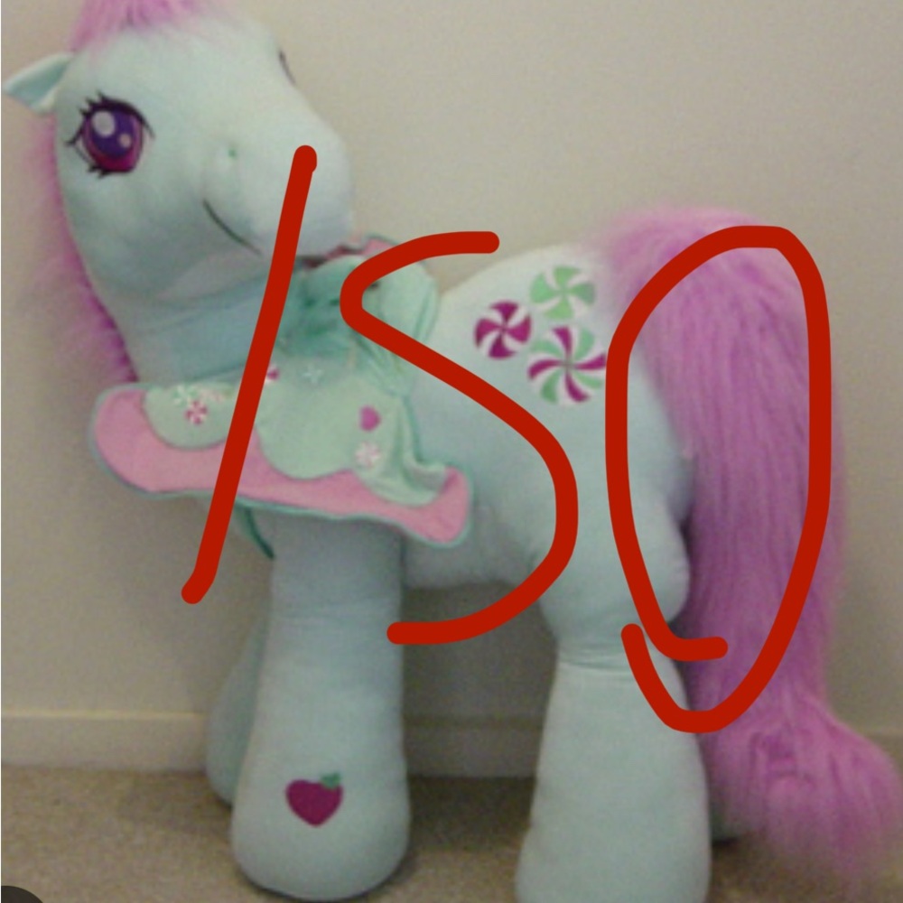 (ISO) LOOKING FOR THIS My Little Pony Plush (AUSTRALIA EXCLUSIVE 4 FOOT MINTY)